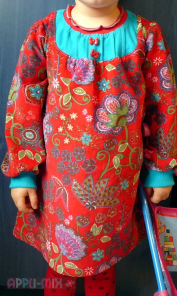 Mina Kleid